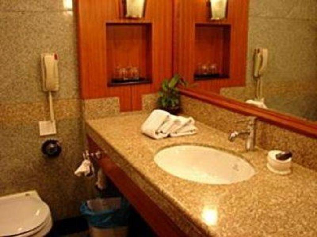 Hotel Hans International New Delhi Luaran gambar